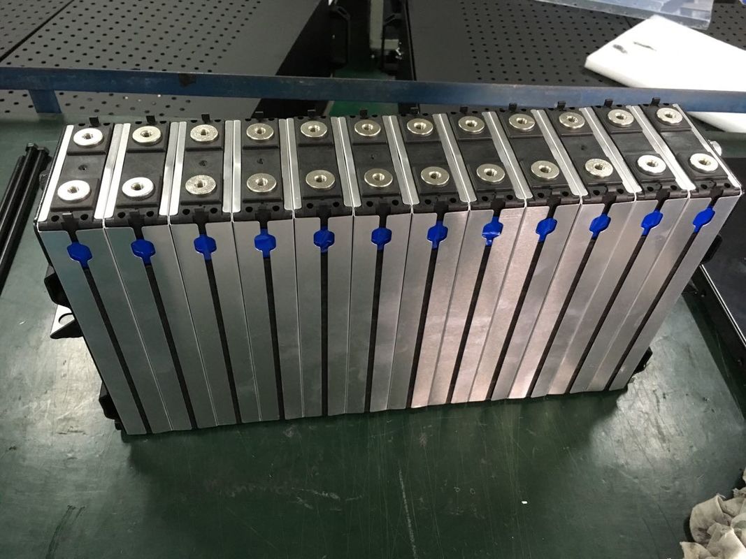 High Power Deep Cycle Electric Vehicle Battery 46.8V 100Ah 2000 Times Cycle Life